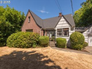 10065 Johnson St, Portland, OR 97223-5224