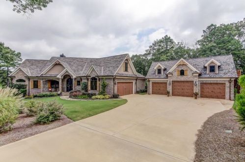 111 Roberts Way, Holly Springs, GA 30114-6582