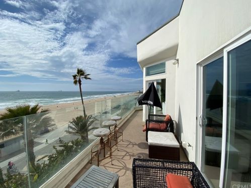 3616 The Strand, Manhattan Beach, CA 90266-3276