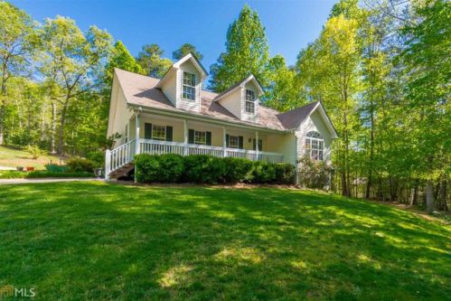 280 Eagles Nest Dr, Clarkesville, GA 30523-5186