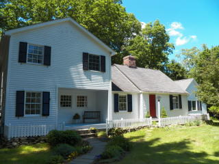 245 Woodbury Rd, Washington Depot, CT 06793-1520
