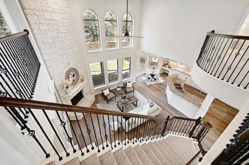 11112 Claro Vista Cv, Austin TX  78739-1917 exterior