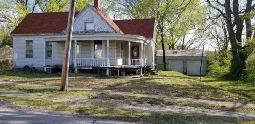 510 Jackson St, Fristoe, MO 65355-3114