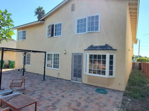 4311 Pioneer St, Irvine CA  92604-2700 exterior