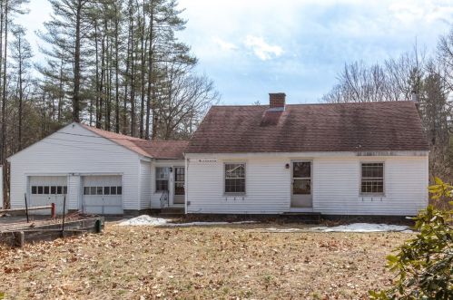 45 Corn Hill Rd, Concord, NH 03303-2314