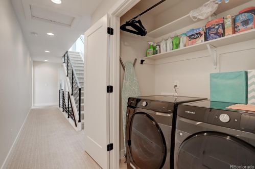 2755 Acoma St, Englewood CO  80110-1503 exterior