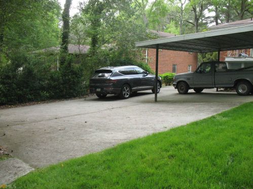 2716 Collier Dr, Atlanta GA  30318-7264 exterior