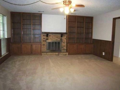 11822 Carshalton Dr, Austin TX  78758-3710 exterior