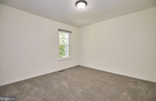 14240 Long Green Dr, Silver Spring MD 20906-2074 exterior