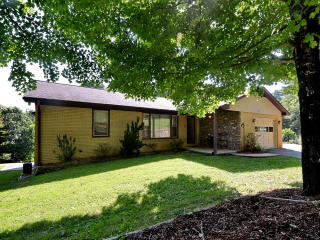 159 Amble Ln, Fletcher, NC 28732-7750