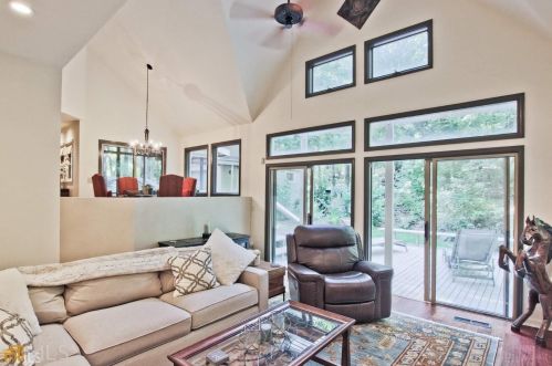 2610 Brushy Nob Ln, Stockbridge GA  30281-5243 exterior