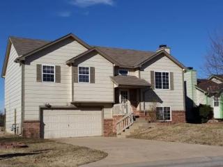2905 West Pkwy, Wichita, KS 67210-1788