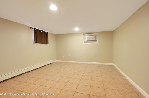 1415 Asbury Ave, Tinton Falls NJ 07712-5701 exterior