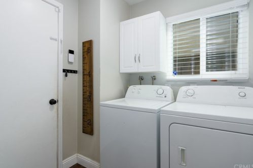 8020 Woodsboro Ave, Anaheim CA  92807-2506 exterior