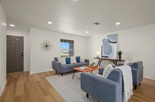 237 Spring Branch Dr, Uhland TX  78640-5386 exterior