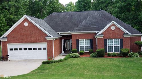 625 Bourbon St, Mcdonough, GA 30253-6493