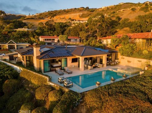 32422 Seven Seas Dr, Dana Point, CA 92629-3522