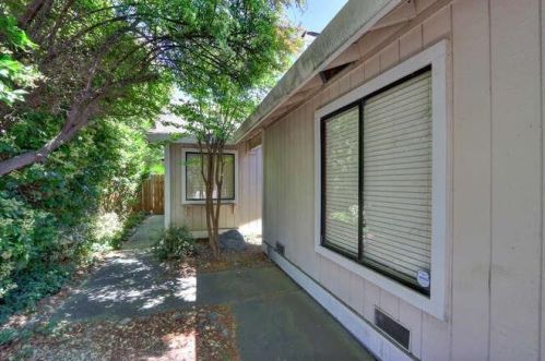 7214 La Luna Ct, Citrus Heights, CA 95621-6476