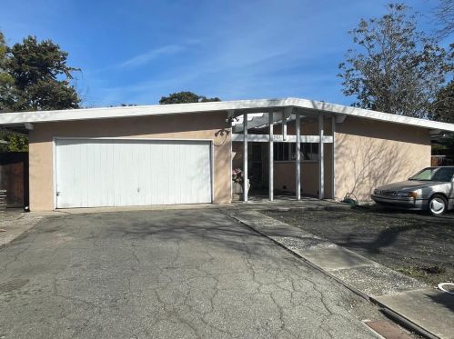 3583 Lupine Ave, Palo Alto, CA 94303-4430