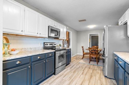 5229 Turtle Cv Rd, Garland TX 75044-4931 exterior