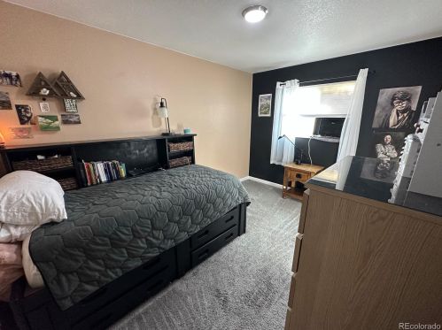 8217 Explorador Calle, Denver CO  80229-5566 exterior