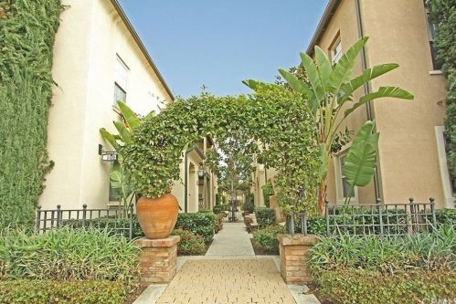127 Costa Brava, Irvine, CA 92620-2877