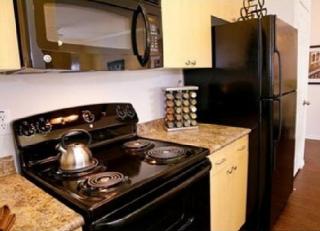 6850 Granbury Rd, Fort Worth TX  76133-4915 exterior