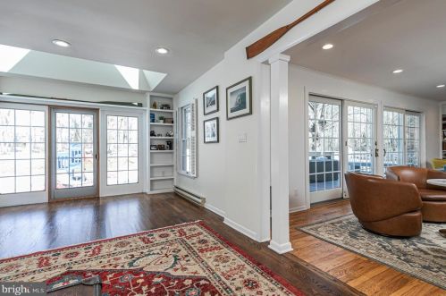 275 Cherry Vly Rd, Princeton NJ  08540-7917 exterior