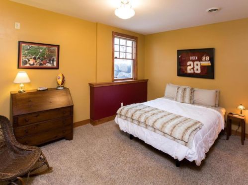 15836 Dry Meadow Ln, Saint Paul MN  55124-6997 exterior