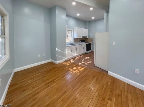 399 Riv St, Paterson NJ 07502-1012 exterior