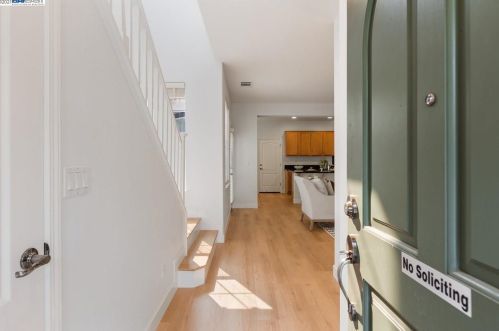 2507 Coldstream Way, Hayward, CA 94545-4768