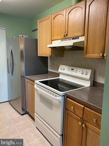 613 Brandon Green Dr, Silver Spring MD  20904-3589 exterior