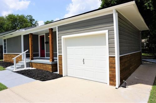 4328 Waits Ave, Fort Worth TX  76133-1139 exterior