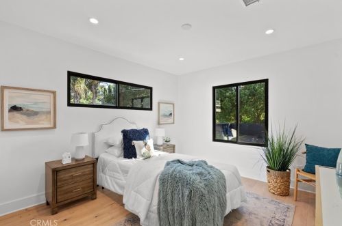 5326 Forbes Ave, Van Nuys CA  91436-1004 exterior