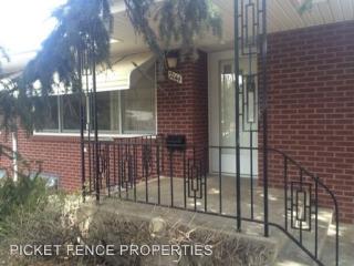 2142 19th Ave, Greeley CO  80631-6820 exterior