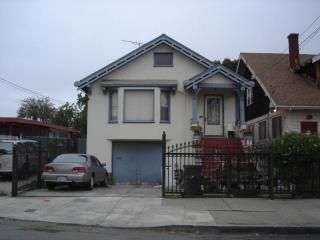 3250 Red Cedar Ter, Fremont, CA 94536-3760