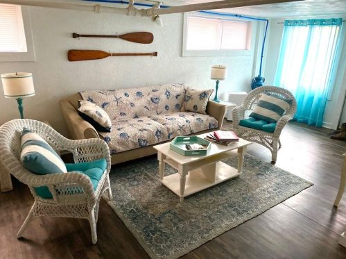 7613 Oak Ave, Gary IN  46403-1362 exterior