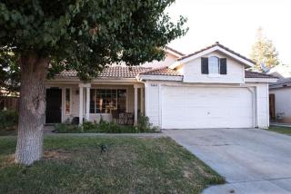 5620 Parr Ave, Fresno, CA 93722-2634