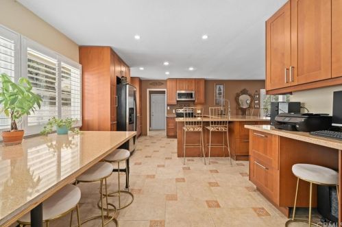 2321 Daventry Rd, Riverside CA  92506-1531 exterior