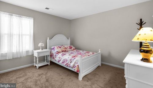 2845 Gunarette Way, Silver Spring MD 20906-1863 exterior