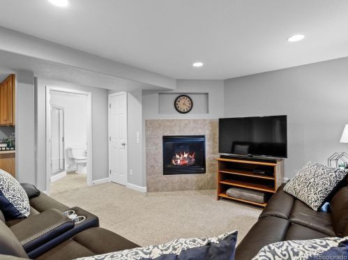 22111 Pensive Ct, Parker CO 80138-8375 exterior