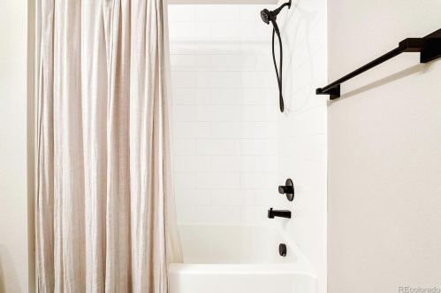 6721 Tempe Ct, Aurora CO  80016-2778 exterior