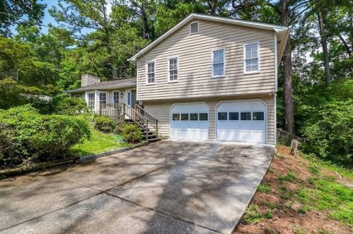 2673 Seneca Trl, Duluth, GA 30096-4291