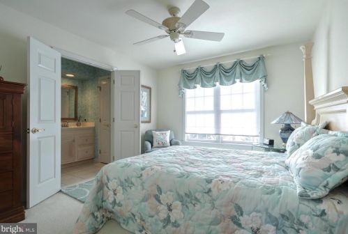 1020 Steeplechase Dr, Lancaster PA  17601-1779 exterior