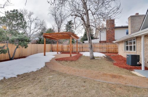 14418 Ellsworth Pl, Denver CO  80401-5324 exterior