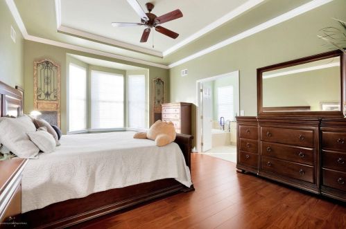 19 Carleton Dr, East Freehold NJ  07728-9273 exterior