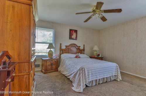 169 Pine Needle St, Wall Township NJ  07731-2691 exterior