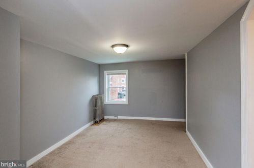 121 Vine St, Lancaster PA  17602-3517 exterior