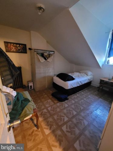 46 Olden Ave, Trenton NJ 08638-4328 exterior