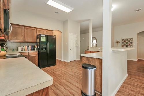 4724 Homelands Way, Fort Worth TX  76135-1665 exterior